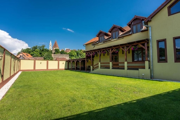 Imagen de la habitación del Hotel PrincesSophie. Foto 19