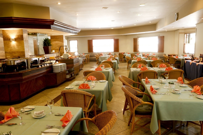 Imagen del bar/restaurante del Hotel Princesa Louçã. Foto 3