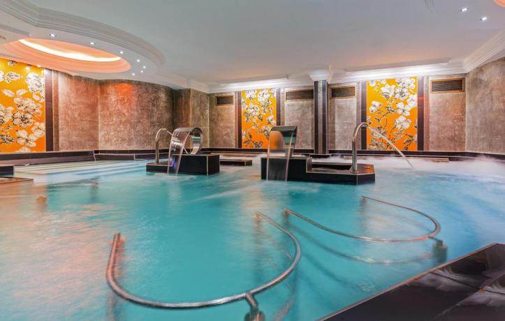 Imagen de la piscina del Hotel Princesa Parc Excellence. Foto 7