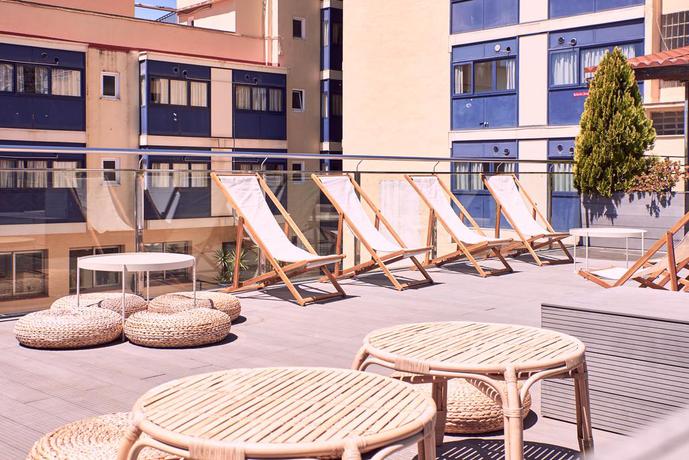 Imagen de los exteriores del Hotel Princesa Solar. Foto 12