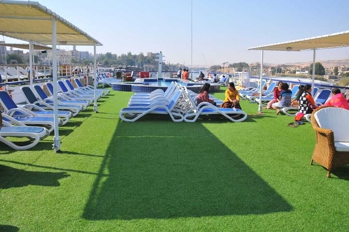 Imagen de la piscina del Hotel Princess Amira Aswan. Foto 18