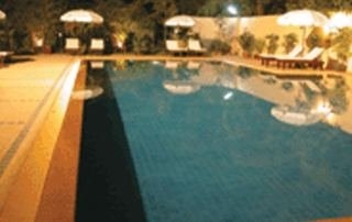 Imagen de la piscina del Hotel Princess Angkor. Foto 5