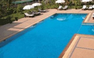 Imagen de la piscina del Hotel Princess Angkor. Foto 6