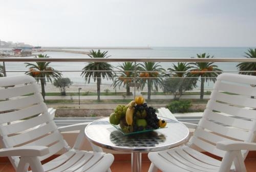 Imagen de la habitación del Hotel Princess, Bar. Foto 10