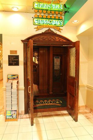 Imagen del bar/restaurante del Hotel Princess Bayside Beach. Foto 3