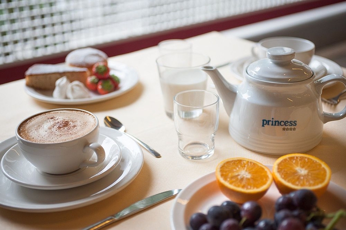 Imagen del bar/restaurante del Hotel Princess, Bibione. Foto 5