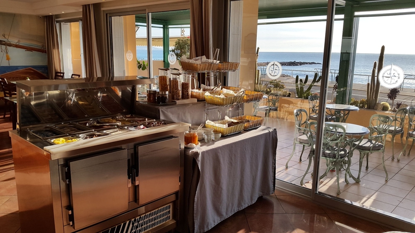 Imagen del bar/restaurante del Hotel Princess Et Richmond. Foto 3