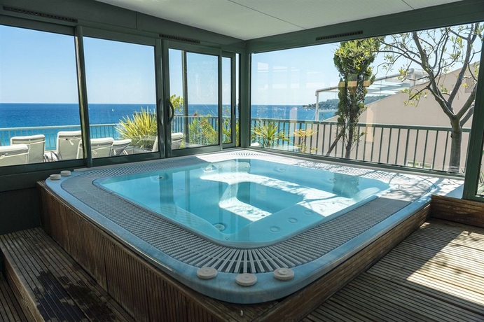 Imagen de la piscina del Hotel Princess Et Richmond. Foto 15