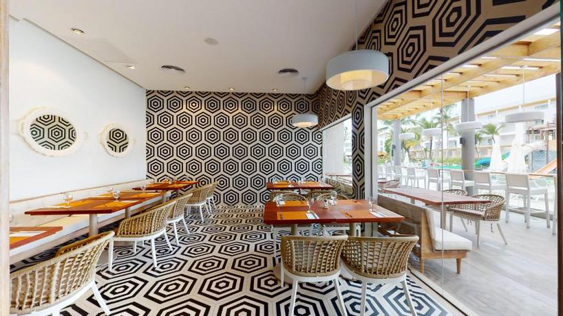 Imagen de los interiores del Hotel Princess Family Club Bavaro. Foto 13