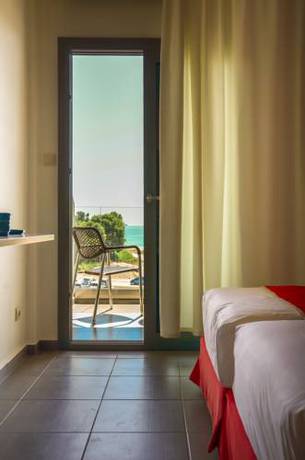 Imagen de la habitación del Hotel Princess Golden Beach. Foto 3