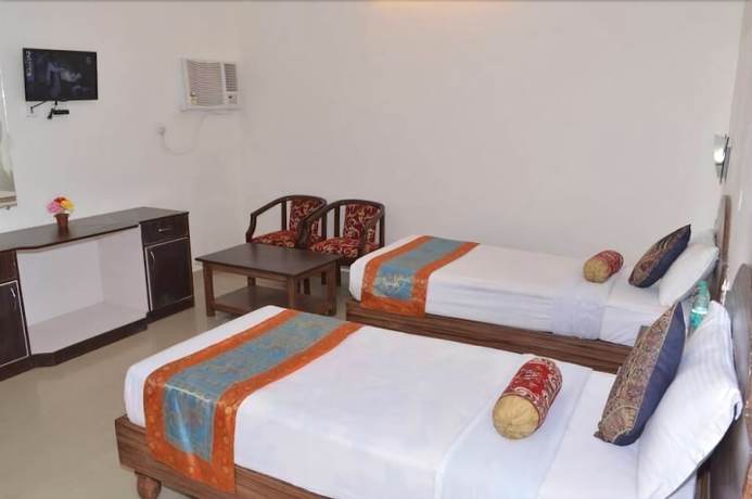 Imagen de la habitación del Hotel Princess Khajuraho. Foto 13