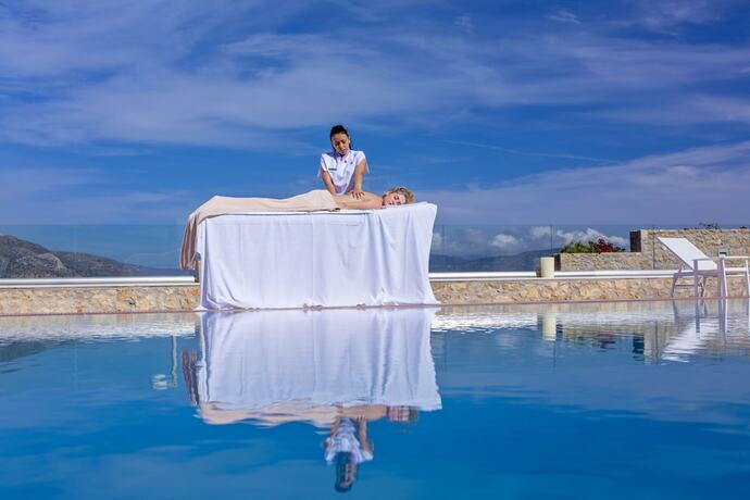 Imagen general del Hotel Princess Kyniska Suites. Foto 7