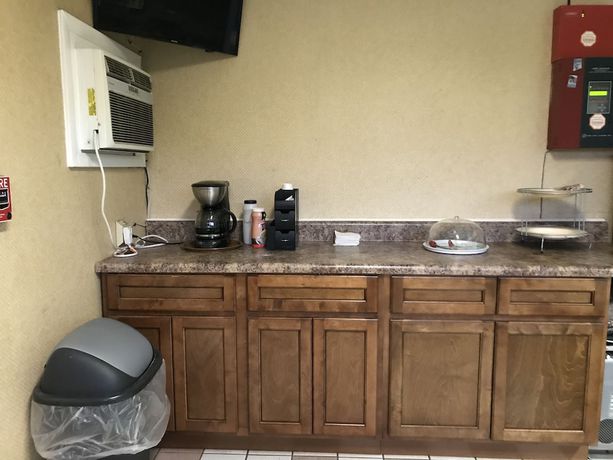 Imagen del bar/restaurante del Hotel Princess Motel Maryville. Foto 4