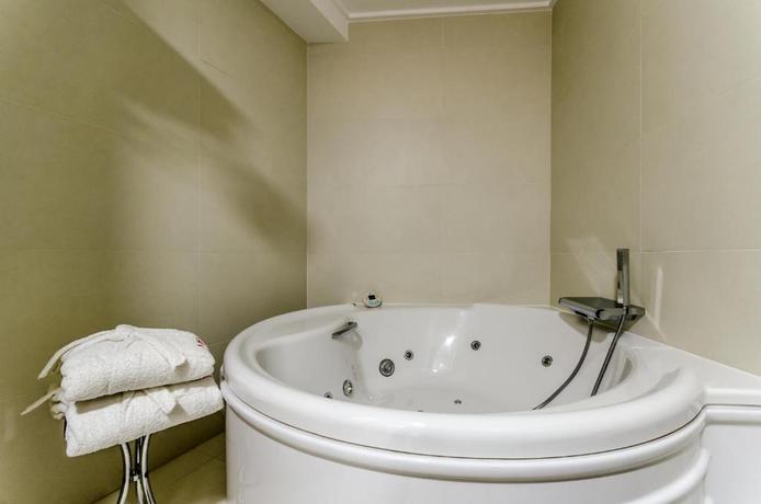 Imagen de la habitación del Hotel Princess, Ourense. Foto 6
