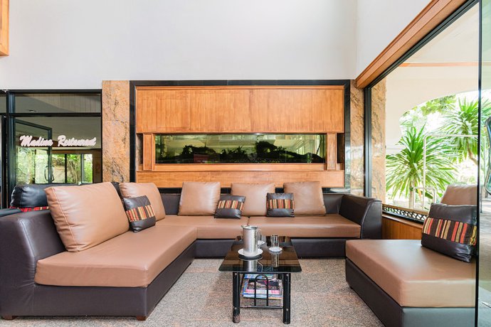 Imagen de los interiores del Hotel Princess Park, Surat Thani. Foto 18