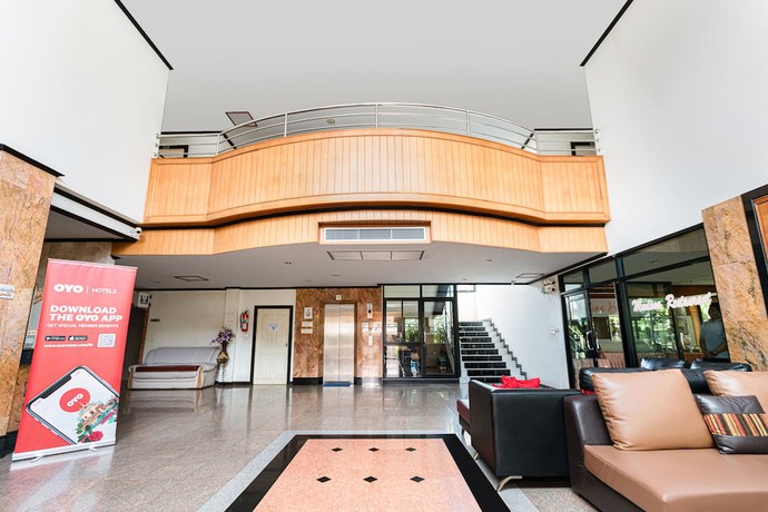 Imagen de los interiores del Hotel Princess Park, Surat Thani. Foto 19