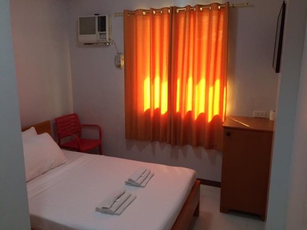 Imagen de la habitación del Hotel Princess Perrine Suites. Foto 2