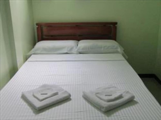 Imagen de la habitación del Hotel Princess Perrine Suites. Foto 4