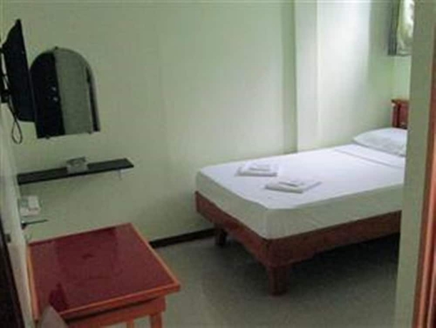 Imagen de la habitación del Hotel Princess Perrine Suites. Foto 7