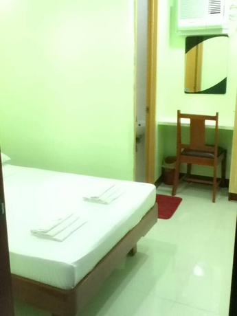 Imagen de la habitación del Hotel Princess Perrine Suites. Foto 11