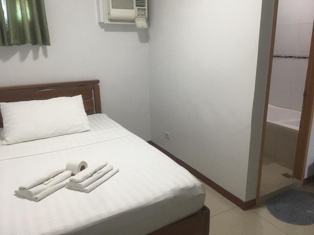 Imagen de la habitación del Hotel Princess Perrine Suites. Foto 12