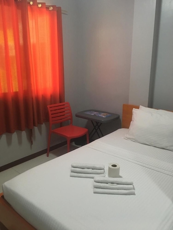Imagen de la habitación del Hotel Princess Perrine Suites. Foto 14