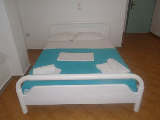 Imagen de la habitación del Hotel Princess Santorini Villa. Foto 12