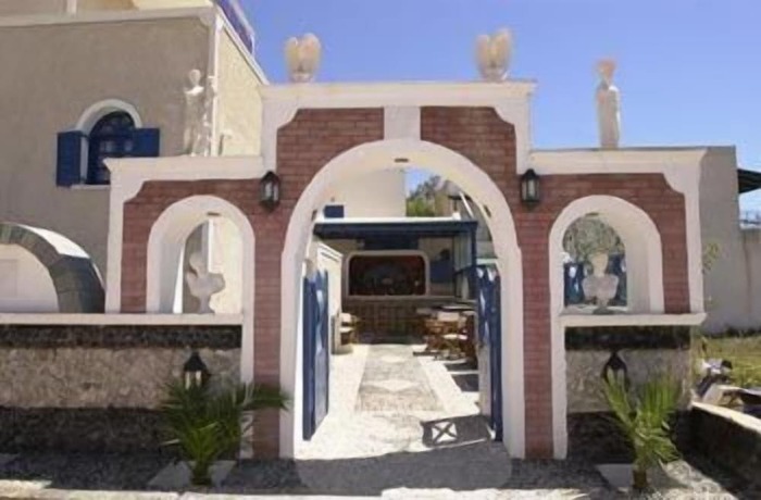 Imagen general del Hotel Princess Santorini Villa. Foto 6