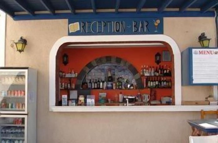 Imagen del bar/restaurante del Hotel Princess Santorini Villa. Foto 8