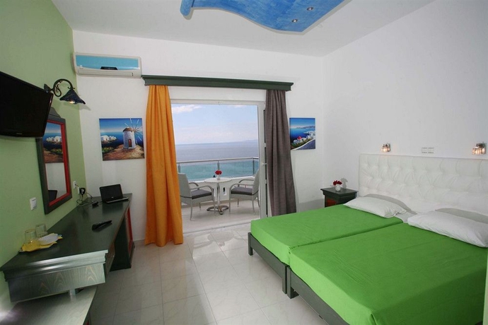 Imagen de la habitación del Hotel Princessa Riviera Resort. Foto 5