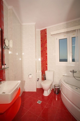 Imagen de la habitación del Hotel Princessa Riviera Resort. Foto 7