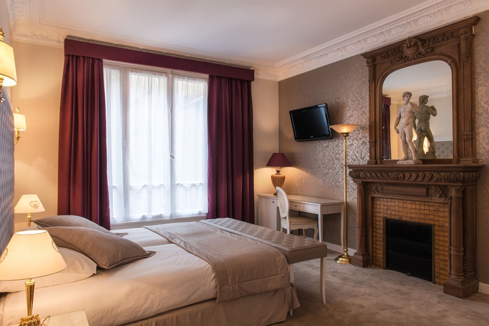 Imagen de la habitación del Hotel Princesse Caroline. Foto 11