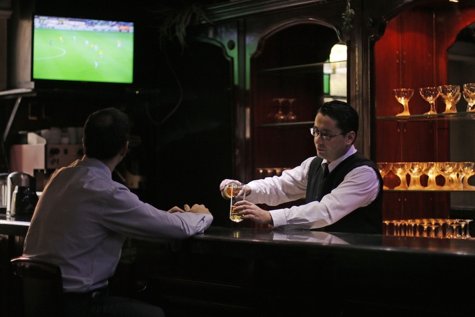 Imagen del bar/restaurante del Hotel Principado De Asturias. Foto 5