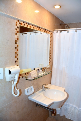 Imagen de la habitación del Hotel Principado Downtown. Foto 5