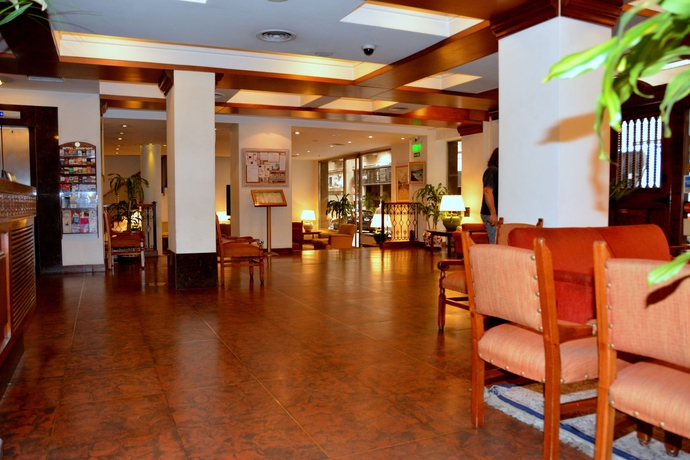 Imagen de los interiores del Hotel Principado Downtown. Foto 13