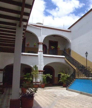 Imagen de los interiores del Hotel Principal. Foto 13