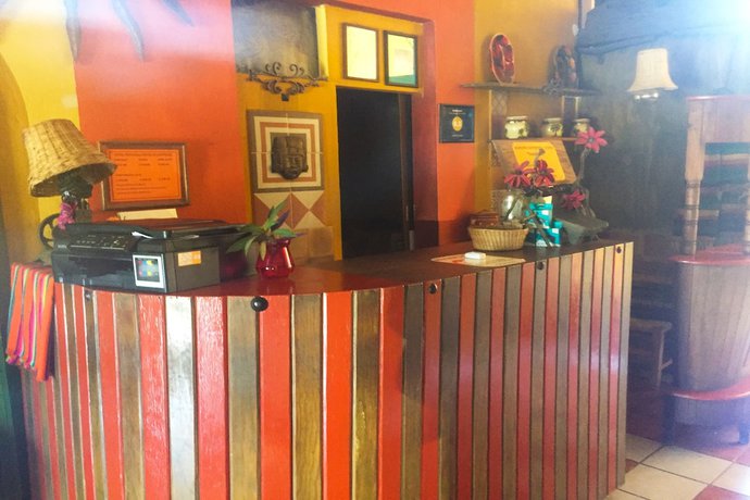 Imagen de los interiores del Hotel Principal. Foto 18