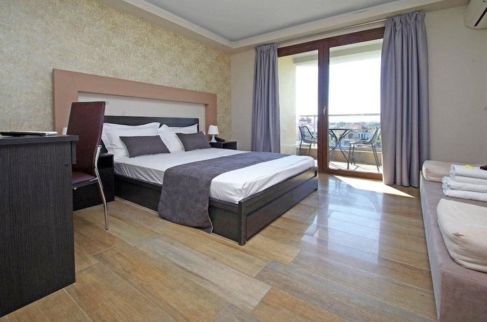 Imagen de la habitación del Hotel Principal New Leisure. Foto 12