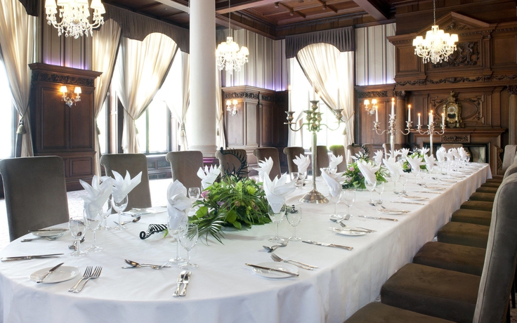 Imagen de los interiores del Hotel Principal York. Foto 16