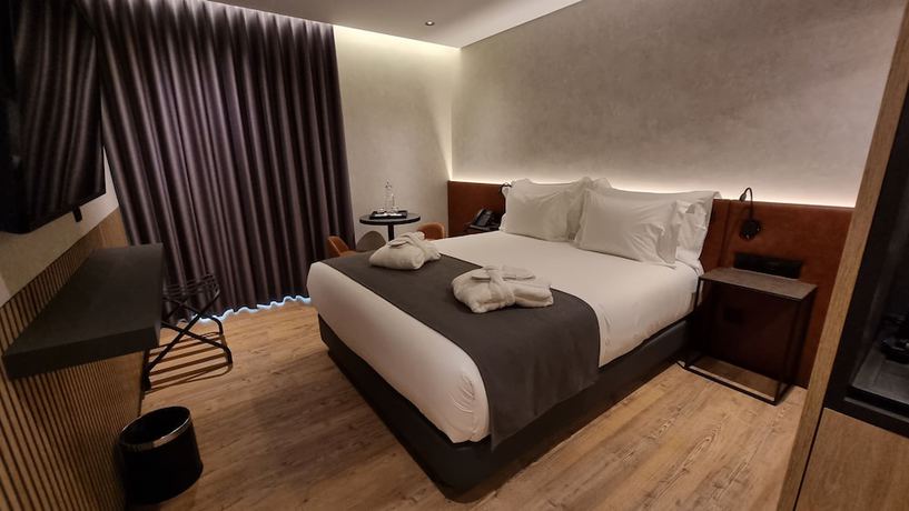 Imagen de la habitación del Hotel Principe Avila. Foto 4