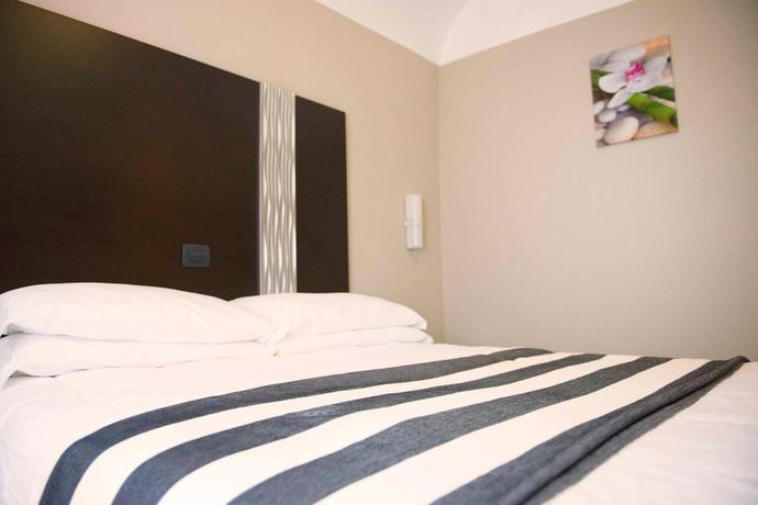 Imagen de la habitación del Hotel Principe, CASALE MONFERRATO. Foto 14