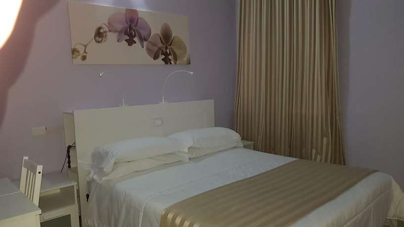 Imagen de la habitación del Hotel Principe, CASALE MONFERRATO. Foto 18