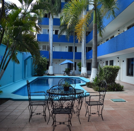 Imagen de la piscina del Hotel Principe, Chetumal. Foto 18