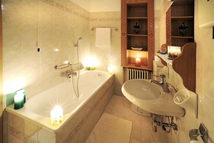 Imagen de la habitación del Hotel Principe, Cortina d'Ampezzo . Foto 17