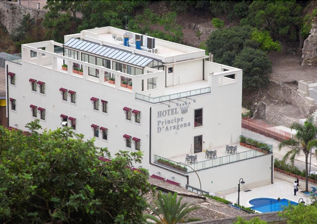 Imagen general del Hotel Principe D'aragona. Foto 4