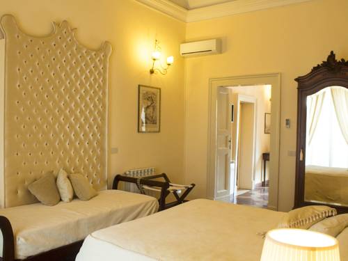 Imagen de la habitación del Hotel Principe Di Francalanza. Foto 7