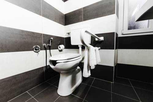 Imagen de la habitación del Hotel Principe Di Torino. Foto 6