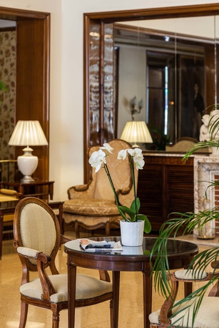 Imagen de los interiores del Hotel Principe Pio. Foto 13