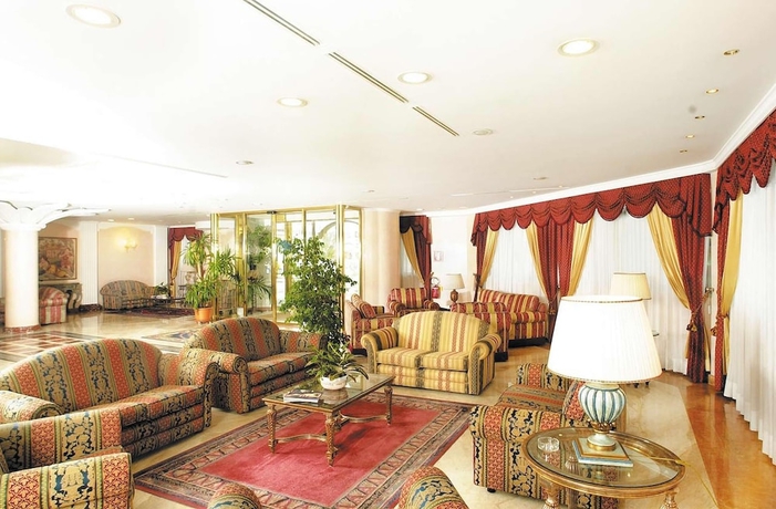 Imagen de los interiores del Hotel Principe, Pomezia. Foto 18