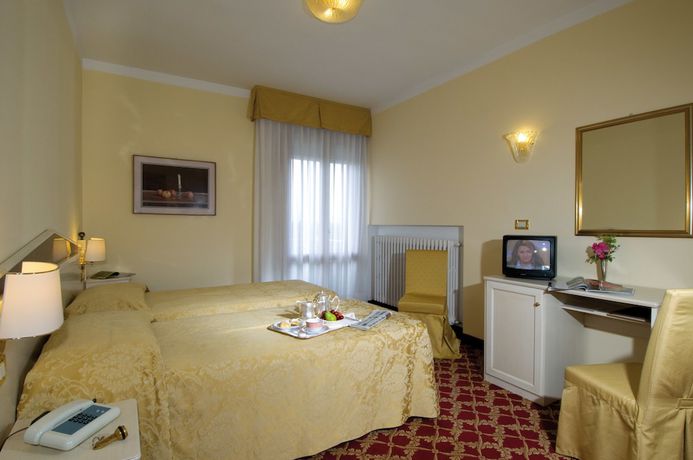 Imagen de la habitación del Hotel Principe Terme. Foto 7